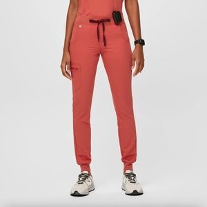 Figs Zamora Jogger Scrub Pants | Colour: Clay (V1) | Size: Small Tall